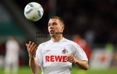 乐虎国际-寻根之旅温暖人心 帕尔默探访圣基茨岛获故乡英雄礼遇